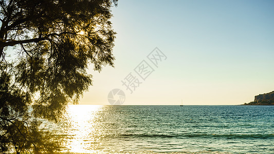 海上风景优美的日落日出自然风景,美丽的风景日落日出海上图片