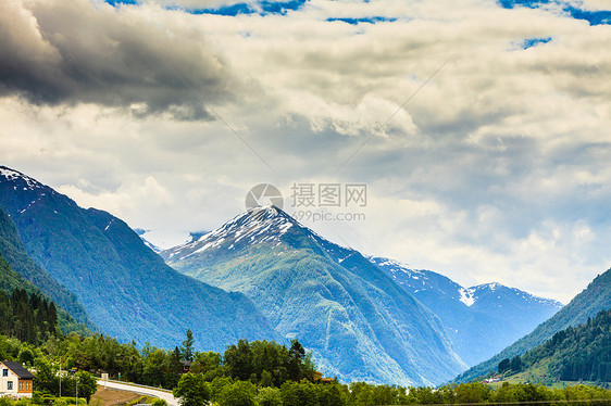 旅游度假旅游斯堪的纳维亚挪威的夏季山脉景观挪威的夏季山脉景观图片