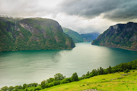 旅游旅行风景自然景观风景如画的极光谷挪威峡湾斯堪的纳维亚半岛挪威峡湾极光谷的景色图片