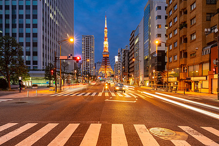 东京热东京塔黄昏与东京天际线城市景观莫纳托病房东京塔著名的地标高度3329米,日本高的塔背景