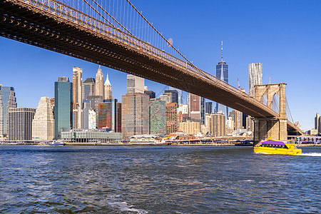 布鲁克林桥与曼哈顿下城摩天大楼布鲁克林纽约,纽约州,美国图片