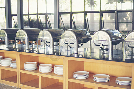 现代公共餐饮餐厅的午餐柜台图片