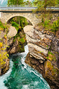 欧洲挪威的旅游景点古德布兰德朱维特瀑布图片
