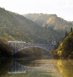 秋叶福岛桥观景点福岛核电站福岛三岛图片