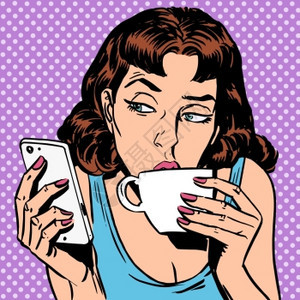 波普艺术女孩看智能手机喝茶 图片