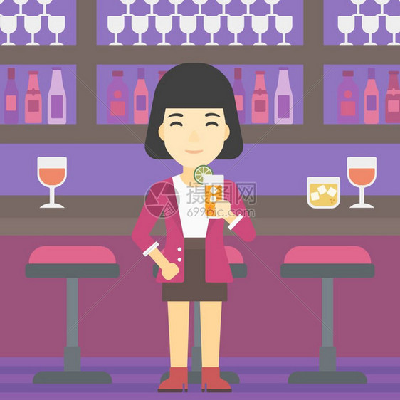 在酒吧喝鸡尾酒的女人图片