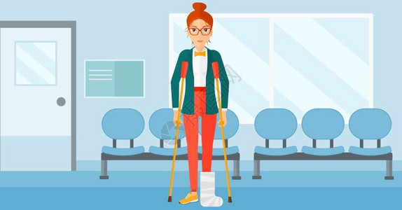 一名腿部受伤的妇女拿着拐杖站在医院走廊矢量卡通插画图片