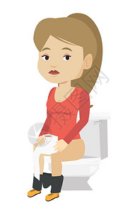 排便畅通坐在马桶上并患有腹泻的剖产妇女持有卫生纸卷并患腹泻的年轻