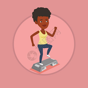 在健身房跑步的女人图片