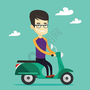 年轻的男子在户外骑着小摩托车图片