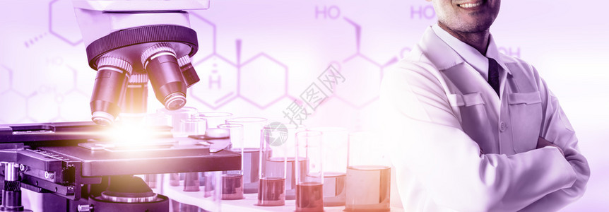 研发概念科学和医实验室仪器显微镜用于生物学的试验管和玻璃瓶以及用于医学研究的实验室化学双重接触图像图片