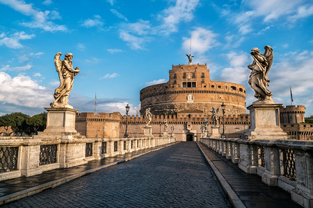 古罗马时期最高的建筑旧址图片