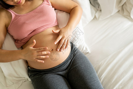 孕妇产前肚子图片