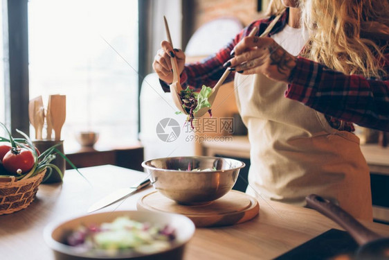 烹饪蔬菜图片