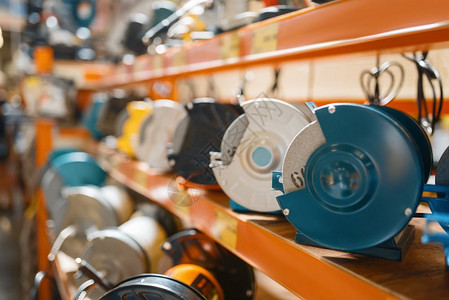 经济建设电动工具选择在杂货店产品行电动仪器背景