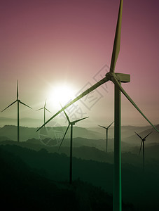 在美丽的自然景观中生产可再绿色能源的风力涡轮机农业发电对环境有利可持续发展技术的概念图片