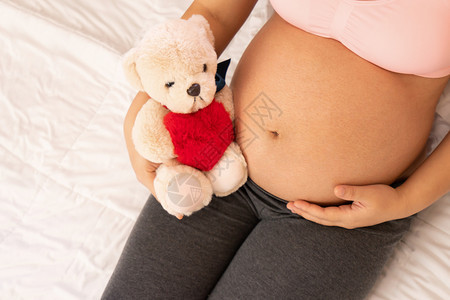 孕期产前护理图片