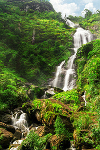 银瀑布是维特南最美丽的瀑布之一图片