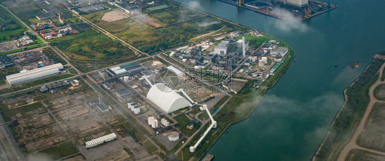 工业区厂的鸟瞰图图片