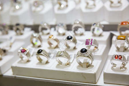 宝石装饰戒指收藏锡兰珍品斯里兰卡珍贵的珠宝宝石装饰戒指收藏锡兰珠宝图片