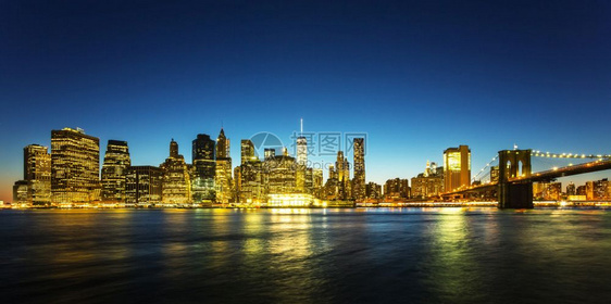 美国纽约曼哈顿夜间风景图片