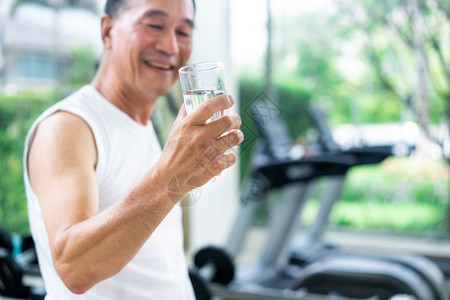 男子健康生活方式图片素材