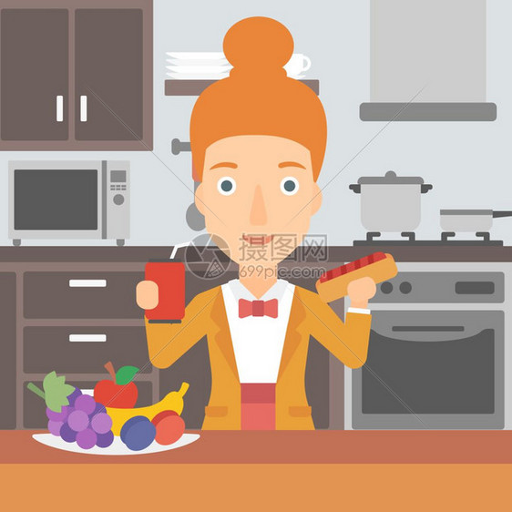 一位妇女只手拿着热狗另一只手拿着苏打水坐在厨房背景矢量平板设计图上方形布局有快餐的妇女图片