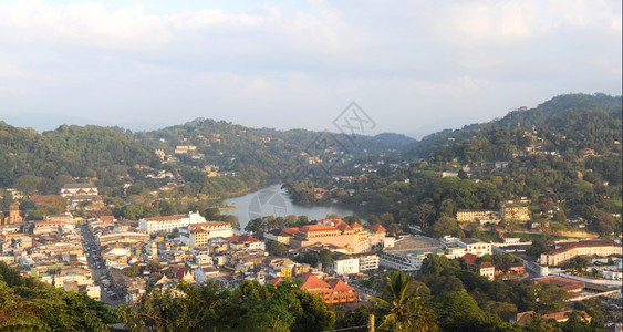 Kandy的全景Srilank的古老首都图片