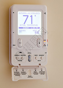 电子自动调温器配有用于控制空调和供暖hvac的蓝色液晶屏幕图片
