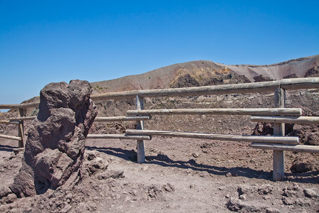 微苏维埃火山口环球意大利图片