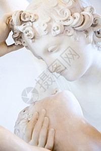 antoicav被cupid复活的心灵雕像178年首次委托进行的亲吻体现了新古典主义对爱和情感的献身精神图片