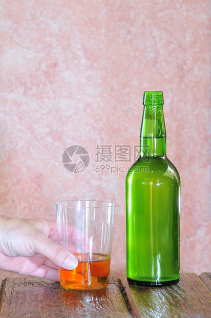 亚述苹果酒图片