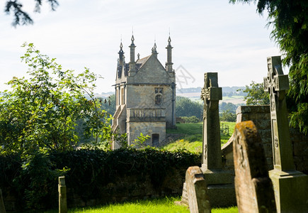 圣James教堂和住在老古的Cotswld镇的露营住所图片