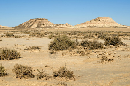 红色沙漠西部野生风景图片
