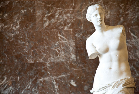 希腊女神阿芙罗狄蒂的雕像发现于梅洛斯岛米洛现代希腊语卢浮宫博物馆巴黎图片