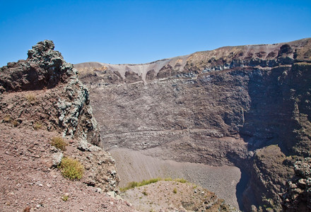 微苏维埃火山口环球意大利图片