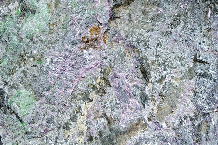 天然灰粉和绿色花岗岩石的质体图片