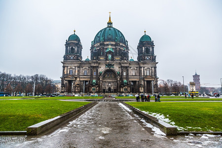 berlindom是柏林最高教区和大堂的口号是berlinadeurgsileanupltai福音的区堂图片