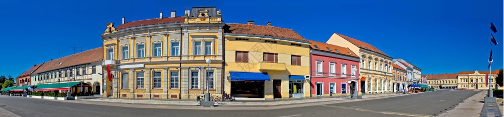 科普里维尼察镇主广场全景克罗阿蒂亚的多洛维纳地区图片