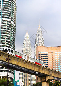马来西亚单轨和办公楼图片