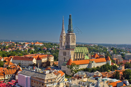哥勒布大教堂全景航空观察首都croati图片