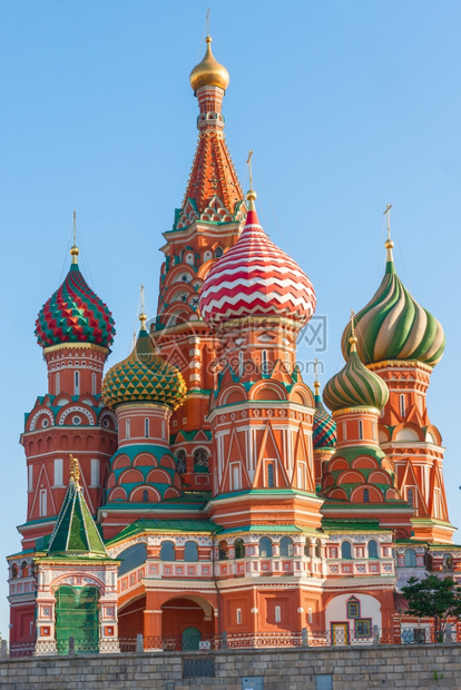 圣巴西尔和在莫斯科红方上的大教堂图片