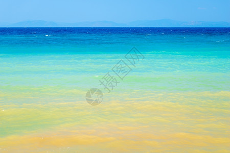 海水随着距离岸而变化的颜色图片