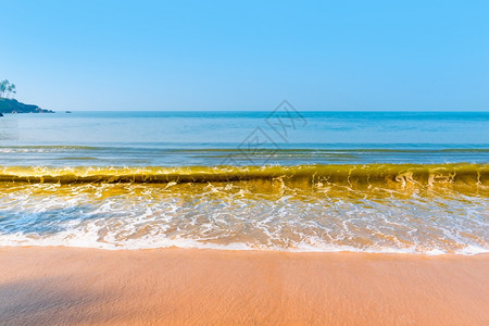 海浪沙悬浮图片