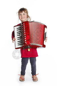 抱着手风琴的小女孩图片