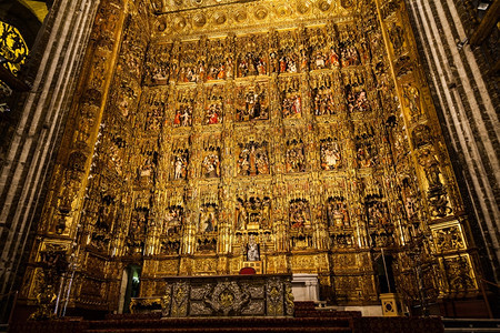塞维尔西班牙主祭坛由黄金制成40岁背景图片