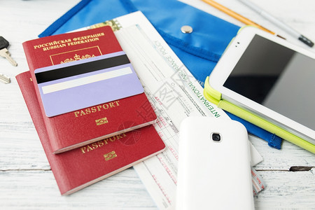 机票护照和信用卡旅游规划图片