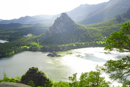 山湖图片