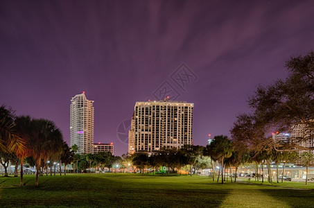 佛罗里达市的夜间景色图片