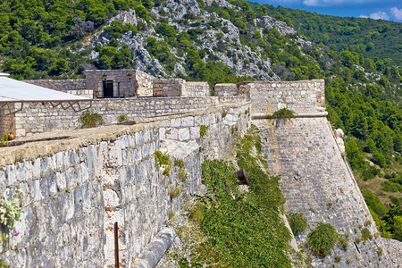 古老石结构观地盘croati图片